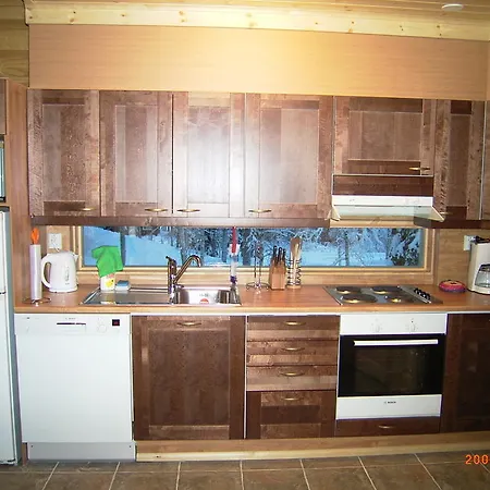 Hallantahti Cottages Ferienhaus Ukkohalla